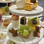 LOUANGE TOKYO Le Musée - 