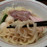 麺屋 じもと - 麺リフト