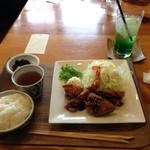 カフェ ド アルボール - あるぼーるランチ
            日替わりで、今回はミックスフライ