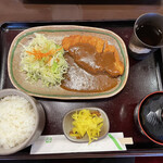 デリシャス - とんかつ定食（デミソース）