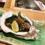 鮨 利修 - 隠岐の岩牡蠣