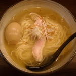 麺屋宗　とりそば総本店 - とり塩　味玉入り７５０円