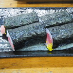 丸天寿司 - トロたく巻き