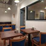 モッキン バード - 禁煙室内観