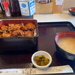 とり弁鶏 - うーん❣️炭火焼きの鳥重　いや〜690円って！いいの⁉️