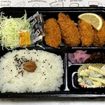 京増 - 料理写真:牡蠣フライ弁当 ５９４円