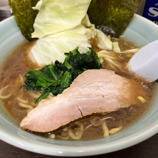 豚骨醤油らーめん じぇんとる麺_0