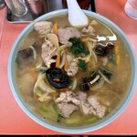 山田屋 - 肉そば（850円）