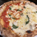 ラ・ピッコラ・ターヴォラ - 