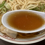 まるかいラーメン - スープ
