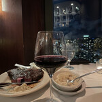 THE Signature PRIME STEAK & SEAFOOD - 