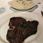 THE Signature PRIME STEAK & SEAFOOD - 