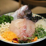 1 Chinese-style red sea bream sashimi