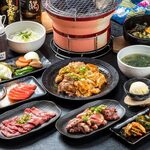 美味しい赤身と最高級ホルモン スーパーホルモン - 