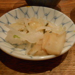 日本橋 天丼 金子半之助 - お新香付き