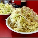 ラーメン二郎  札幌店 - 大ヤサイニンニクアブラカラメ（2013/3）