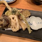 味工房まんま - 季節の野菜天ぷら盛り合わせ