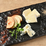 Recommended cheese platter