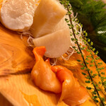 Wakabayashi - 平貝は厚切りがウンマイ。赤貝も昆布の味がして上質