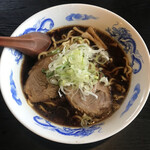 らーめん・炭火焼・おでん 麺蔵 - 醤油ラーメン（ブラック）