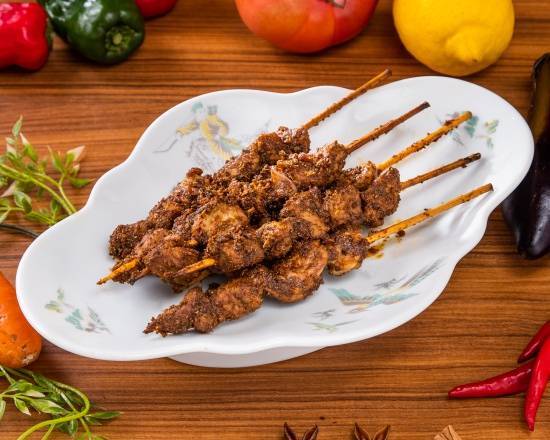 写真 : 龍 刀削麵 （リュウ） - 大井町/刀削麺 | 食べログ