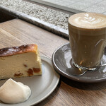 MONZ CAFE - 