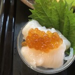 魚心亭 - イクラホタテ