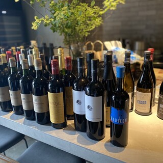 ナチュラルワインや自家製ドリンクを楽しめるこだわりの一杯