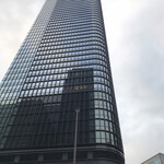 Tsubamesanjo Bit - めちゃ高い近代的なビルの1fに入ってます