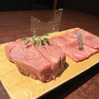 黒毛和牛焼肉 虎斑 北新地店 - 