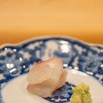 鮨 むらやま - 2022.8 明石の鯛（背中側）お造り