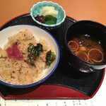 Koshitsu Kaiseki Kitaooji - 鰻と新生姜の炊き込みご飯　止椀　香物