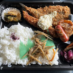 ヤマザキショップ - 料理写真: