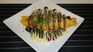 Daisu - 野菜版オムレツ！？お好み焼きソースが相性抜群！豚平焼き☆500円♪