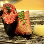 札幌焼肉 和牛いしざき - 軍艦と牛炙り寿司