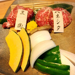 札幌焼肉 和牛いしざき - 三角、ハネシタ、野菜たち