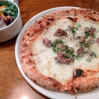 ピッツェリア ダ チーボ コレド日本橋店 - 青唐辛子と自家製サルシッチャのPizza