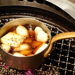 焼肉居酒家 韓の台所 - にんにくバター焼