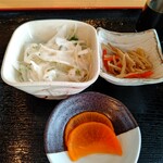 Ranchi Kissa Andoizakaya Washin - サラダ・小鉢・漬物