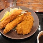 芳カツ亭 - 料理写真:
