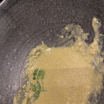 北海道焼肉 北うし - ミノは残りの鮑擦り流しのソースにつけていただきます。