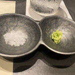 北海道焼肉 北うし - わさび、塩でいただきます。