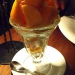 ザ・ルイガンズ - マンゴーパフェ