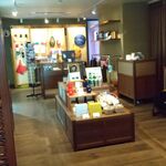 ザ・ルイガンズ - ホテル売店