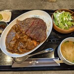 181249807 - 牛カツカレーセット