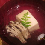 野菜割烹 あき吉 - ごま豆腐のお吸い物