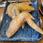 Kushiyaki Sakaba Shurashushushu - 手羽の山椒揚げ