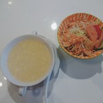 Kitchen King - スープとサラダ