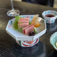 駒形前川 浅草本店 - 本日のお刺身盛り合せ。