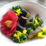 なないろのんた - お花いっぱいです。全部食べれます。結構食べ応えあります。